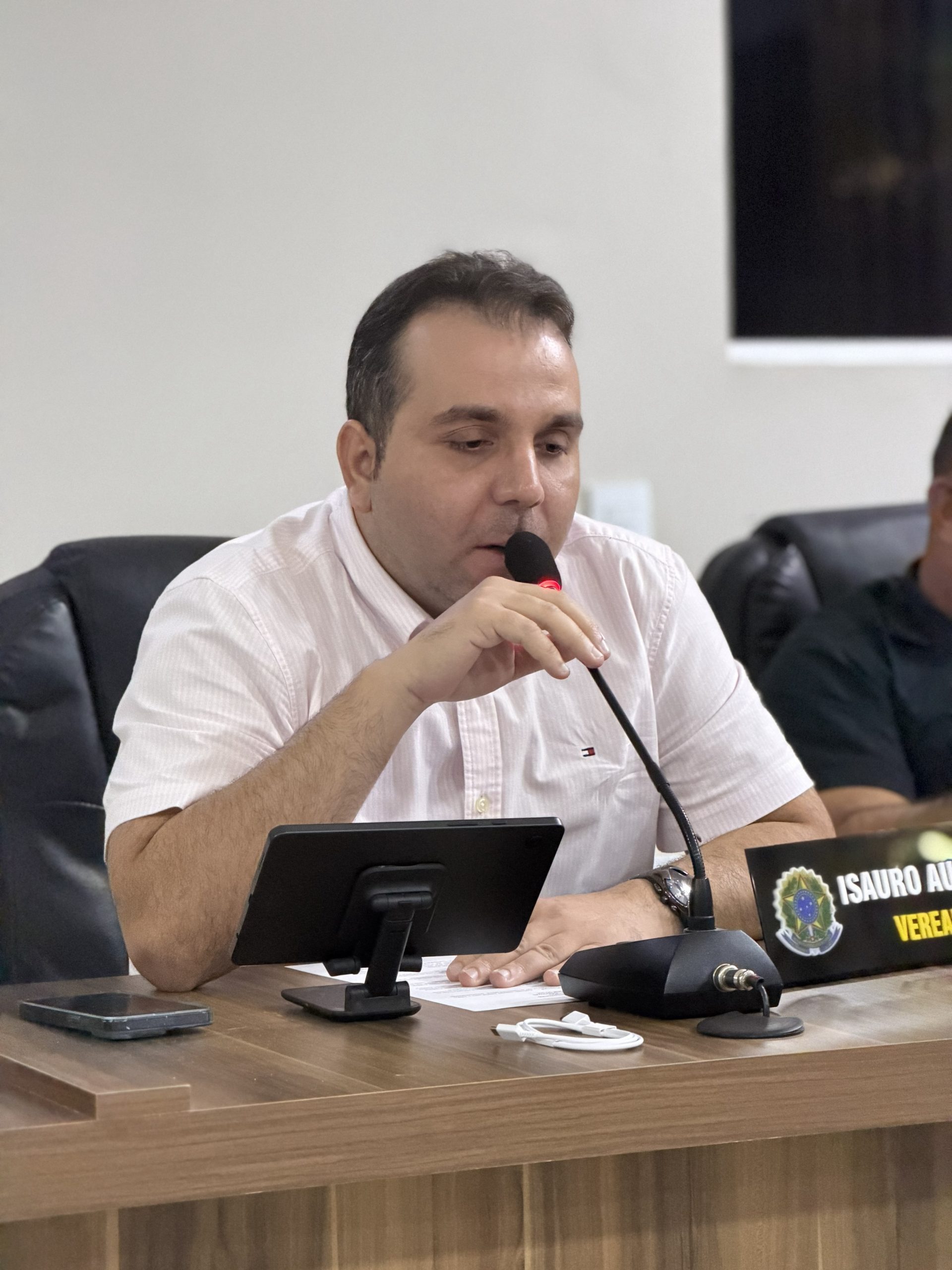 Isauro A. Almeida Ferreira